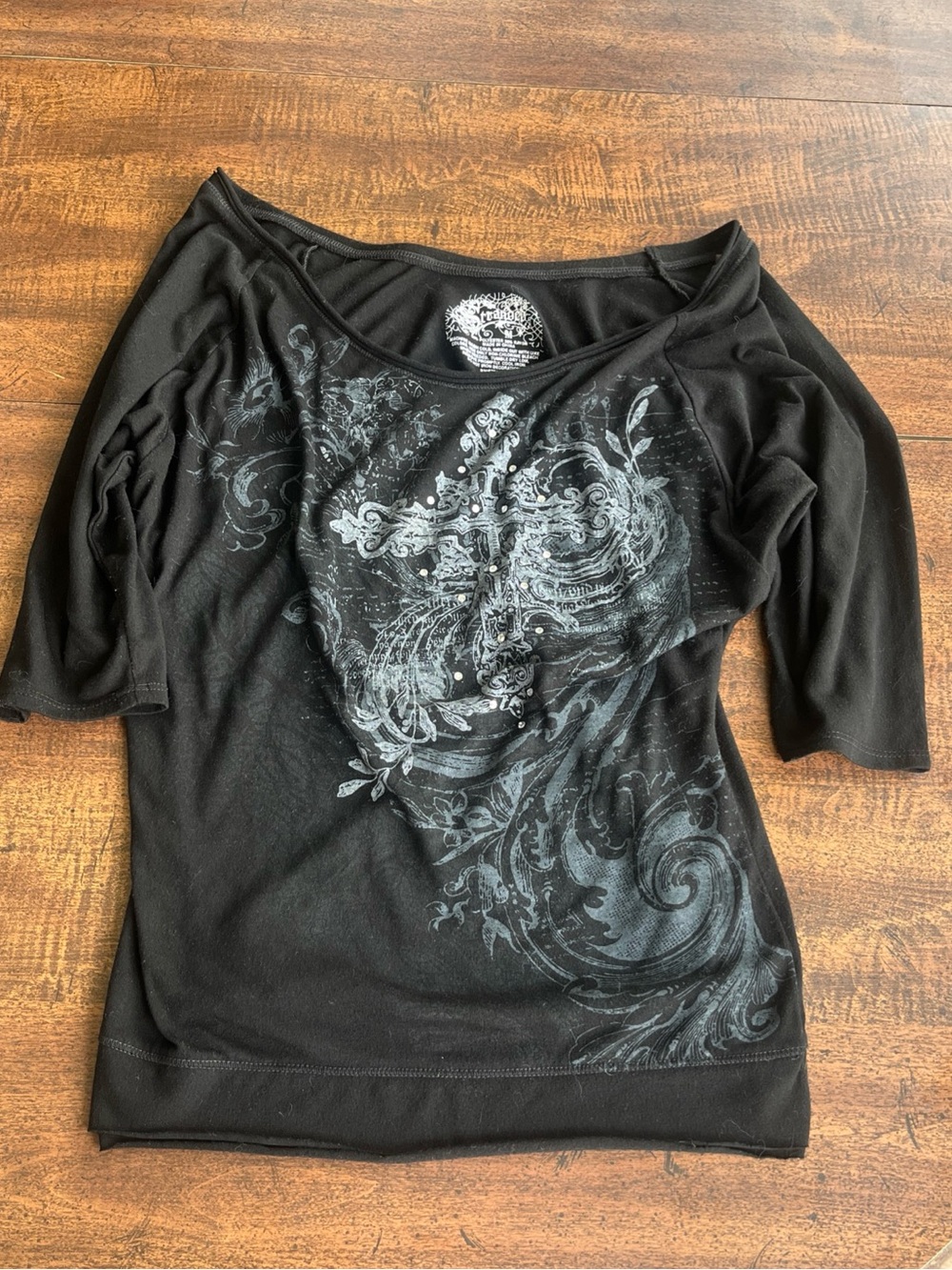Y2K Stranded Streetwear Cross Rhinestone Top M Black 3/4 Sleeve Mall Goth Emo